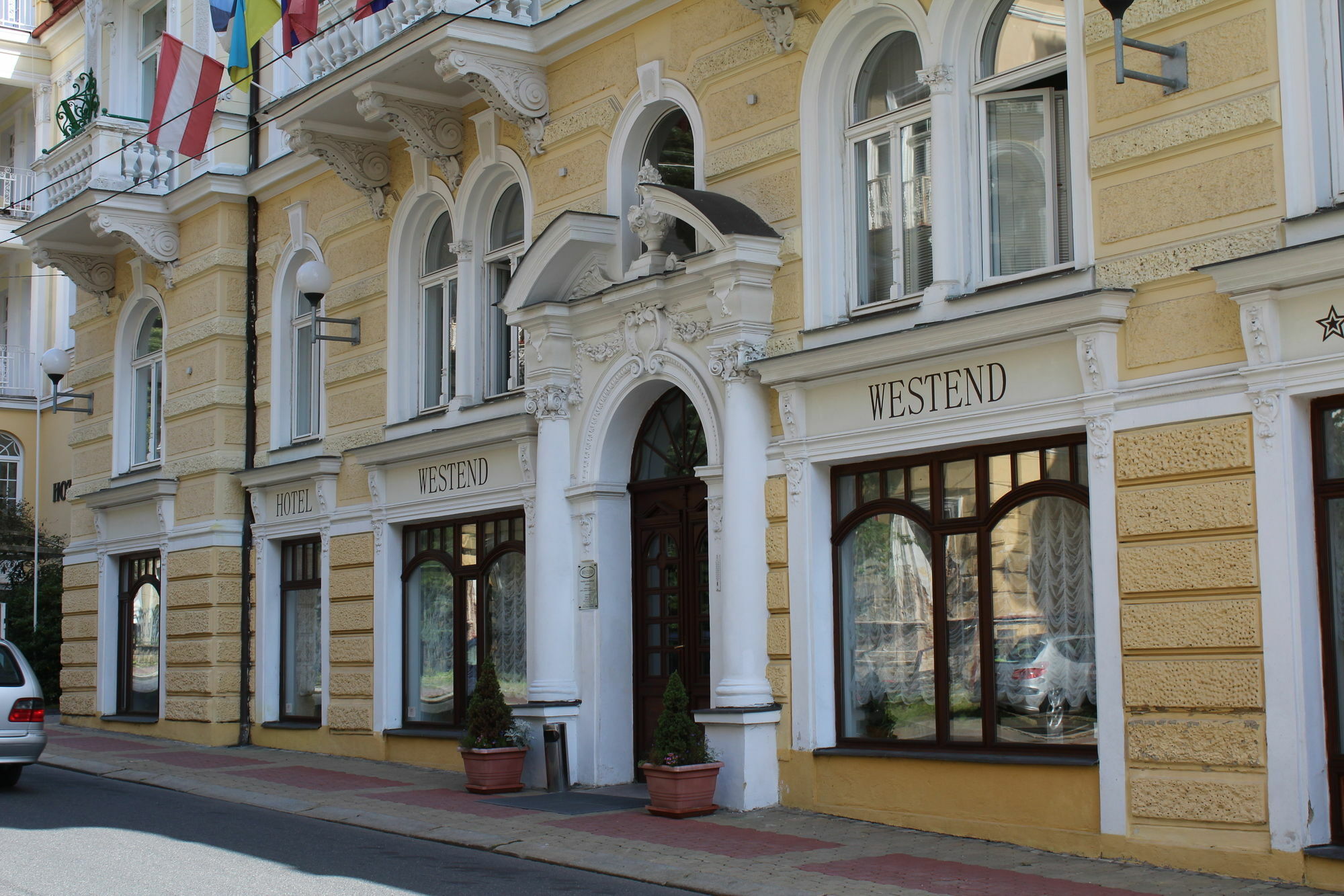 Hotel Westend Mariańskie Łaźnie Zewnętrze zdjęcie